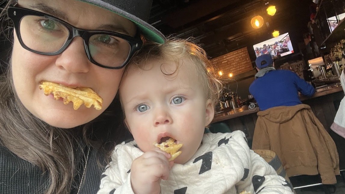 Jessica and Frankie sharing waffles